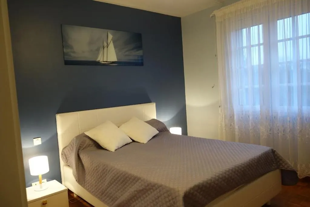 Villa Vue Mer: Spacieuse Maison pour 10 à 10 Minutes de la Plage Etables-sur-Mer